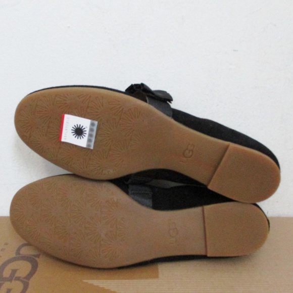 🔥❤️ FINAL SALE!! UGG Thea Ruffle Ballet Flats Black NEW IN BOX * - Picture 7 of 10